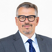 Robert Schischka